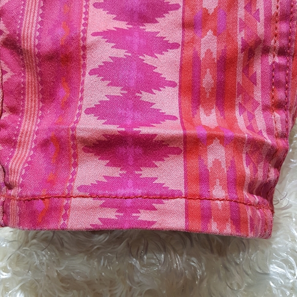 Flip Side Reversible Jeans Fuscia Floral/Aztec Skinny Jeans Size 13 (33x30) - Picture 12 of 15